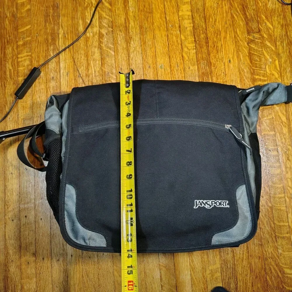 Jansport Blk Gray Messenger Bag Laptop Bag Y2K